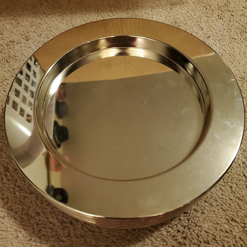 Metal plates